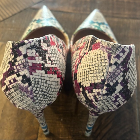 Steven Madden Womens 4 Inch Heels Vala Pump Snake Print Rainbow Colors Size 8.5M - Picture 3 of 11